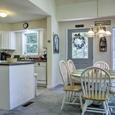 Spacious Home With Deck, Grill And Delaware River View Callicoon Luaran gambar
