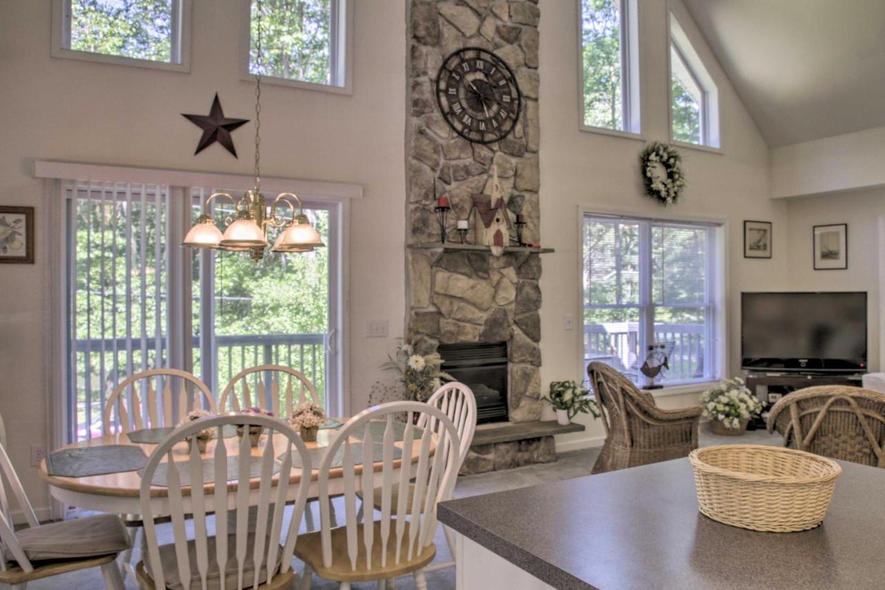 Spacious Home With Deck, Grill And Delaware River View Callicoon Luaran gambar